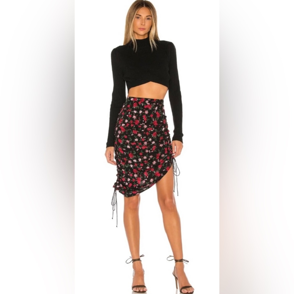 🔥For Love & Lemons Black Floral Ruched Asymmetrical Skirt Date night Romantic